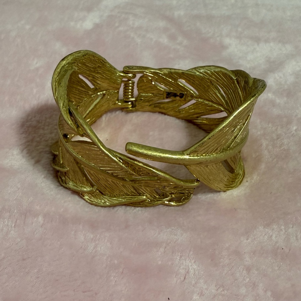 Chloe + Isabel Sculpted Feather Hinged Cuff Bracelet